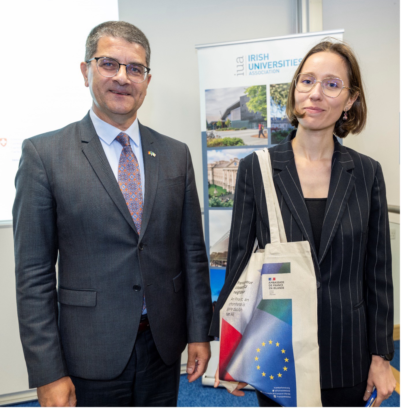 H.E. Laurentiu-Mihai Stefan, Ambassador of Romania (left) and MSCA DN SEACHEM Julie Grivotte (right) receiving prizes